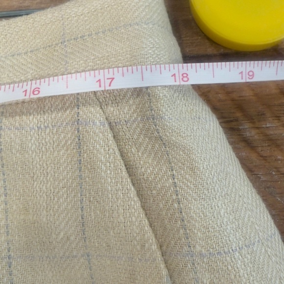 Ralph Lauren Light Tan Suit with light blue pattern - Picture 4 of 8